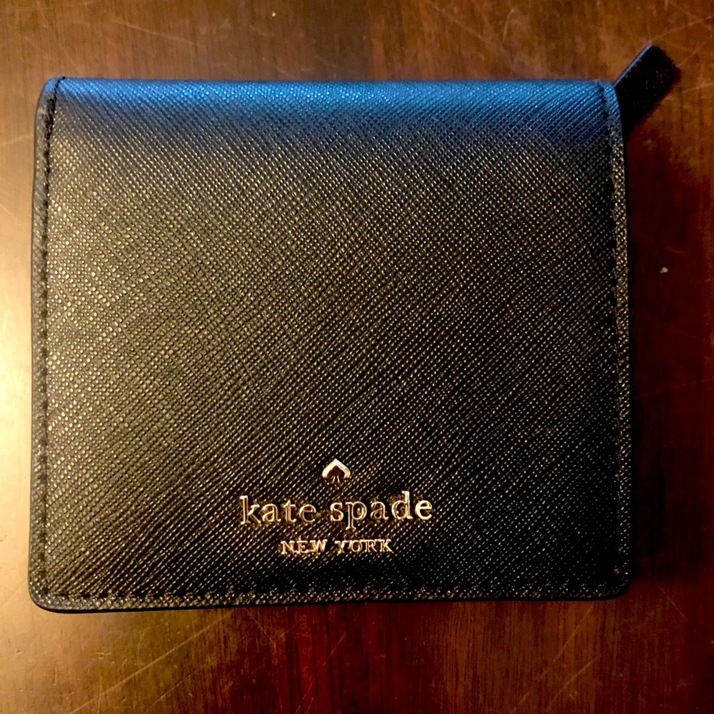 Kate Spade small bifold wallet